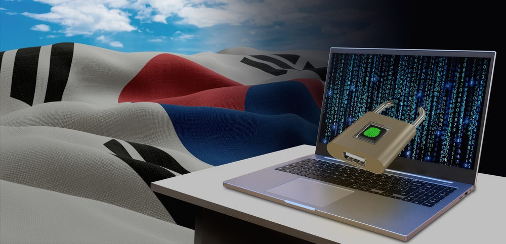 Attack on South Korean activists by a new Super-Bear Trojan using targeted phishing 
